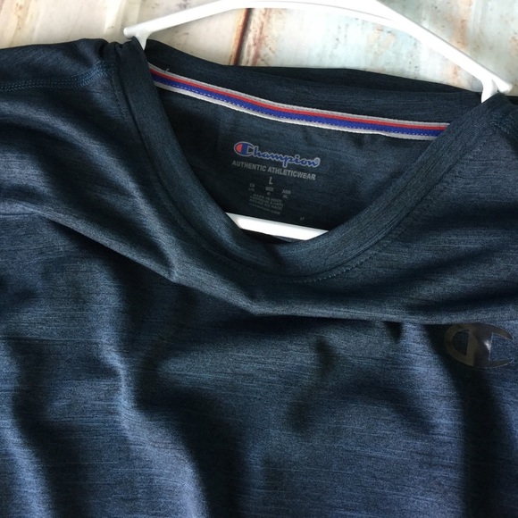 Mens Champion T-shirt NWT - Picture 4 of 4